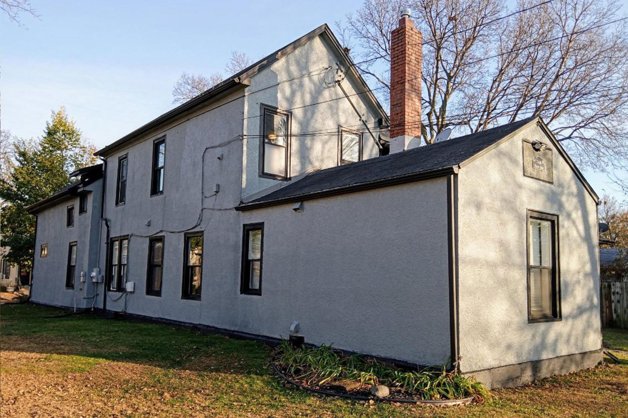 The Madison House Hostel Minneapolis Exterior photo